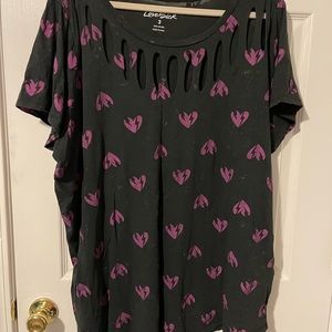 Torrid Lovesick slashed heart T shirt